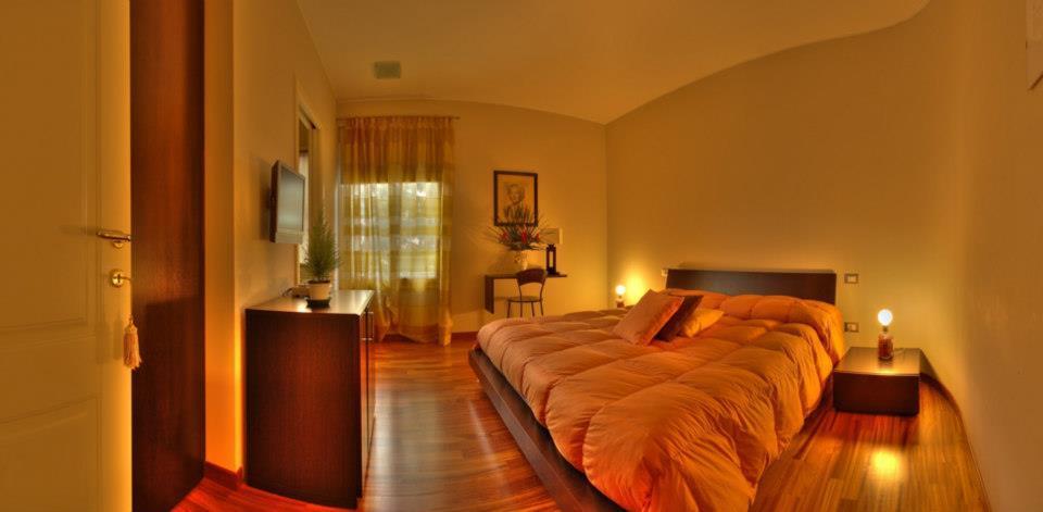 Bed and Breakfast Borgo Delle Viole Вілланова-д'Альбенґа Екстер'єр фото